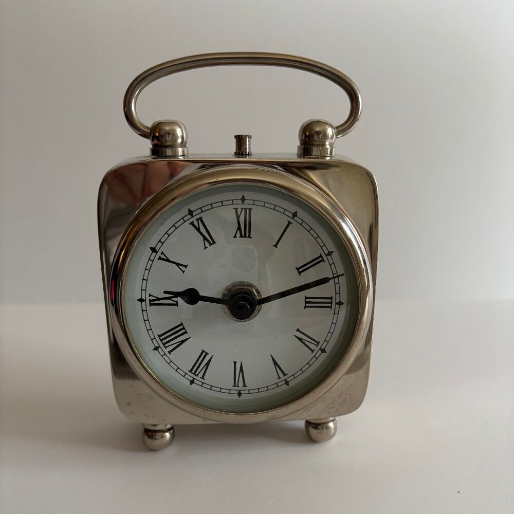 Carriage clock battery-operated silver tone nickel plates